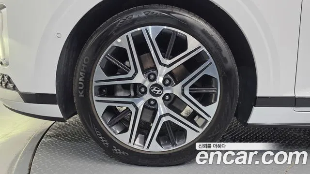 Hyundai Grandeur GN7 — Фото автомобиля 5