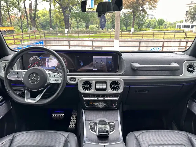 Mercedes-Benz G-Class — Фото автомобиля 19