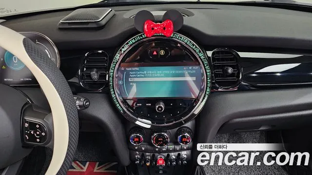 MINI Cooper — Фото автомобиля 13