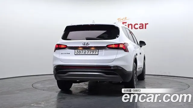 Hyundai Santafe — Фото автомобиля 4