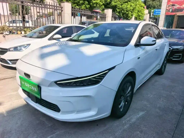 Фотография автомобиля — Geely Geometry A
