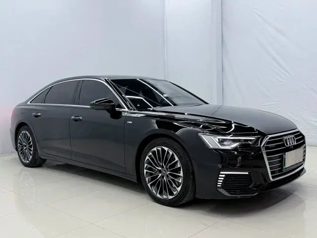 Audi A6L — Фото автомобиля 3
