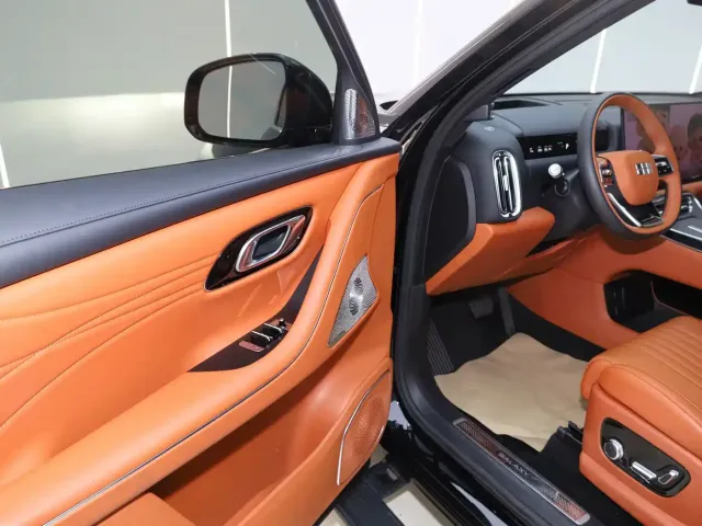 Geely Galaxy M9 — Фото автомобиля 10