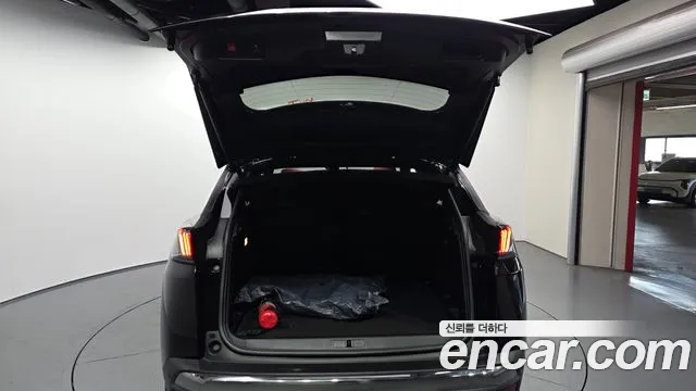 Peugeot 3008 2nd Gen — Фото автомобиля 26