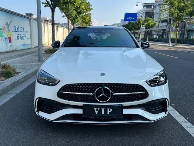 Mercedes-Benz C-Class — Фото автомобиля 2