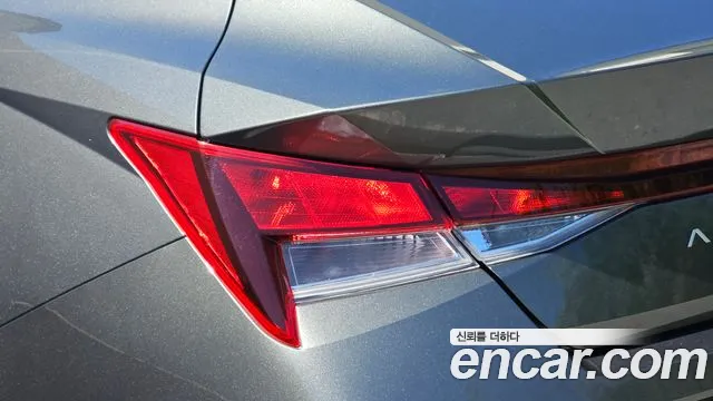 Hyundai AVANTE Новый Avante (CN7) — Фото автомобиля 20