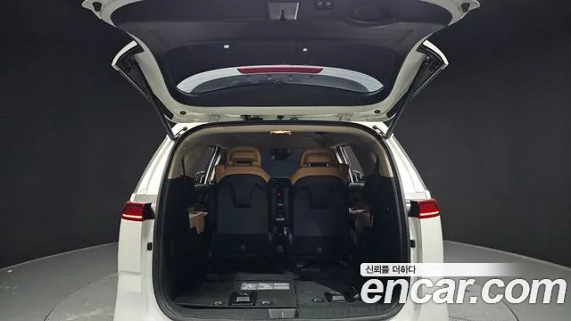 Kia Canival Carnival 4 поколение Дизель 7 мест Noblesse — Фото автомобиля 20