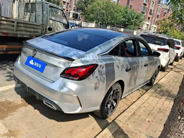 MG 5 — Фото автомобиля 3