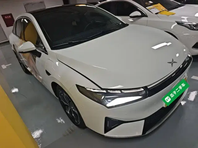 Xpeng P5 — Фото автомобиля 3