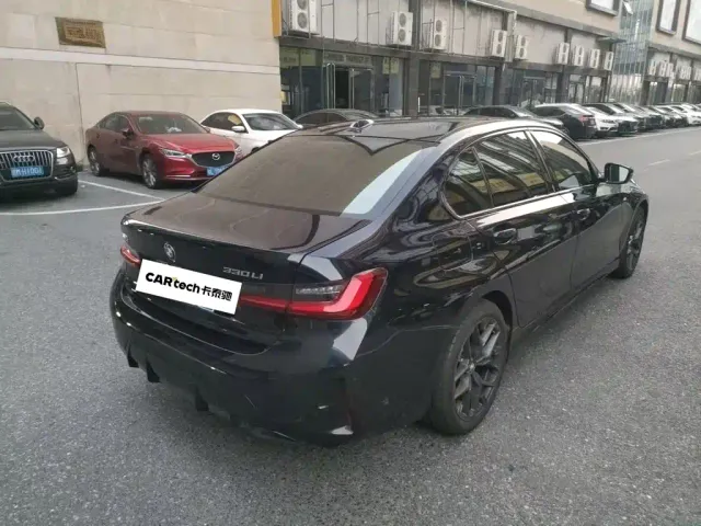 BMW 3 Series — Фото автомобиля 4