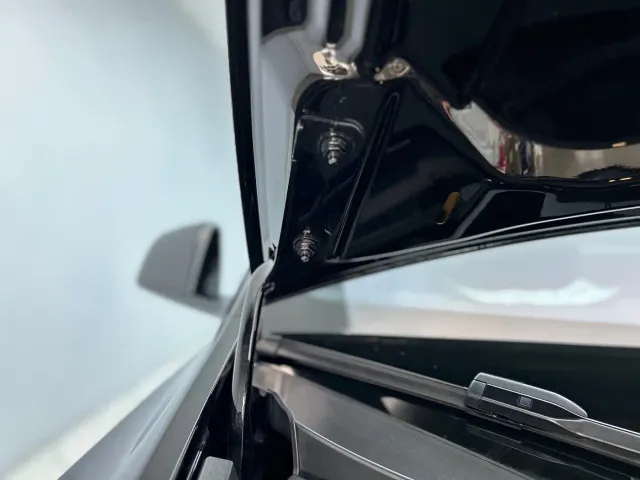 Tesla Model Y — Фото автомобиля 27