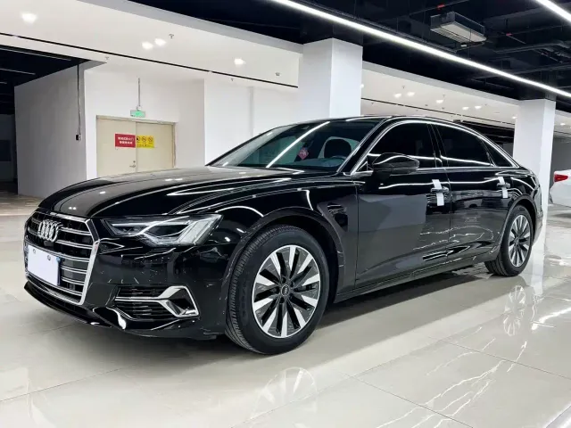 Audi A6L — Фото автомобиля 2