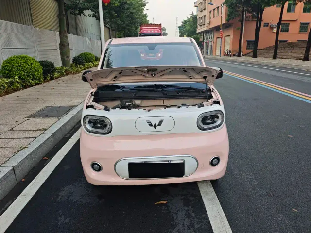 Wuling Motors Hongguang MINIEV 2024 3rd Generation 215km Youth Edition — Фото автомобиля 27