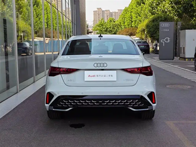 Audi A3 — Фото автомобиля 5