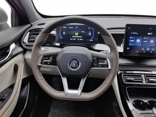BYD Qin PLUS — Фото автомобиля 11