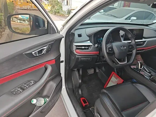 Chery Tiggo 7 — Фото автомобиля 15