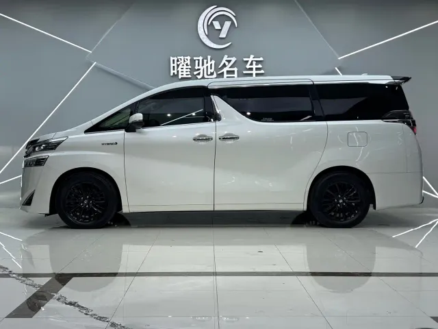 Toyota Vellfire — Фото автомобиля 3