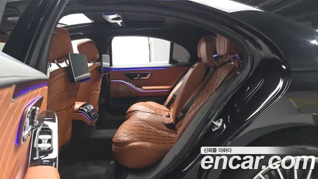 Mercedes-Benz S-Class W223 — Фото автомобиля 12