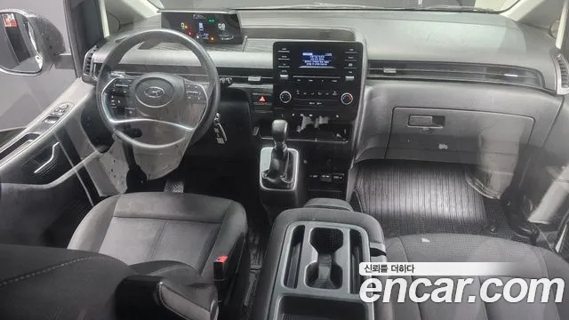 Hyundai Staria Staria Карго 3 места — Фото автомобиля 6