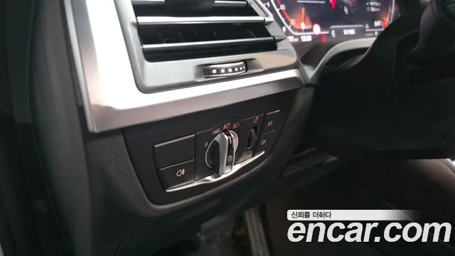 BMW X4 xDrive20i M Sport Pro Special Edition — Фото автомобиля 29