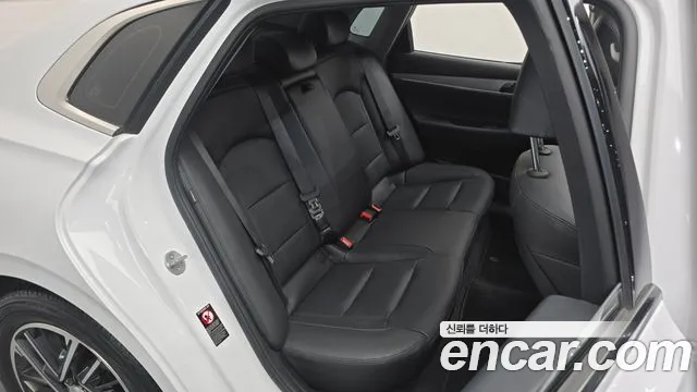 Hyundai Grandeur Новый Grandeur IG 3.0 LPi (Для проката) — Фото автомобиля 10