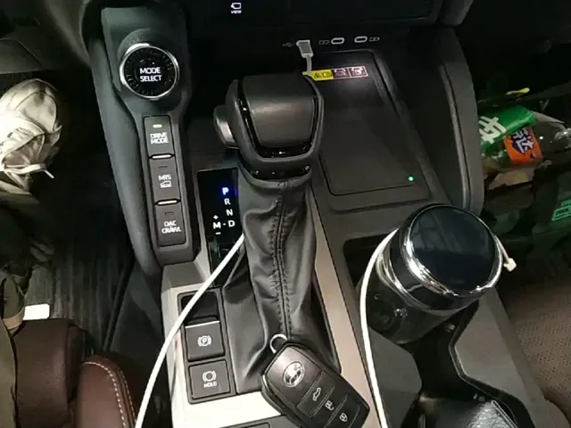 Toyota Prado — Фото автомобиля 13