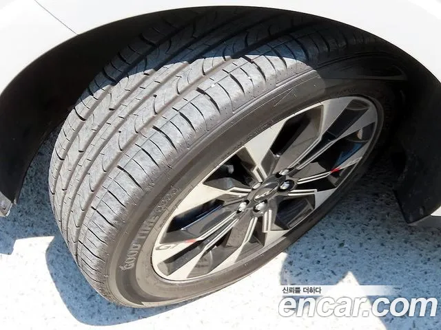 Kia Canival Carnival 4 поколение Дизель 9 мест Signature — Фото автомобиля 20