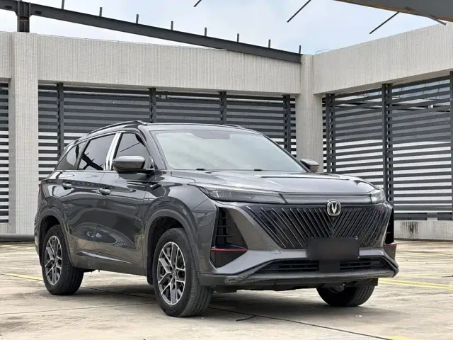 Changan CS75 Plus — Фото автомобиля 3