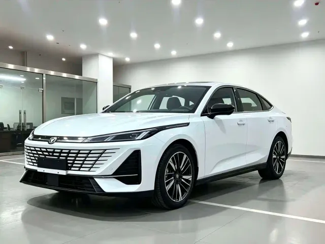 Фотография автомобиля — Changan Eado