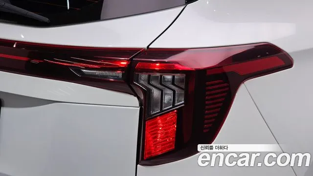Kia Seltos — Фото автомобиля 8