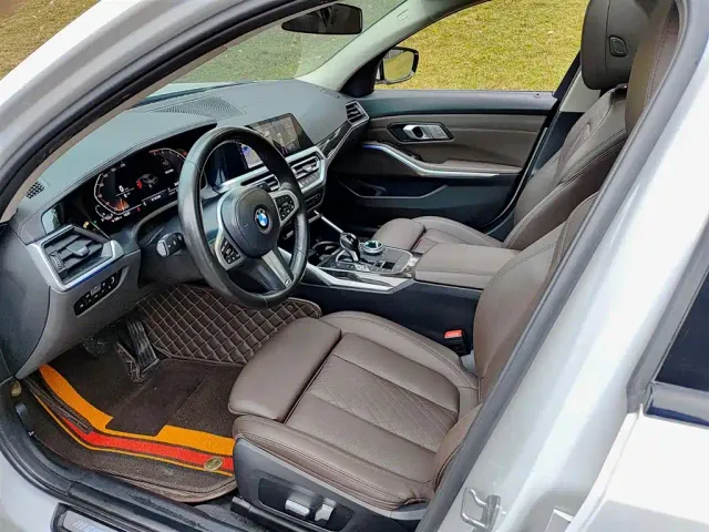 BMW 3 Series — Фото автомобиля 7