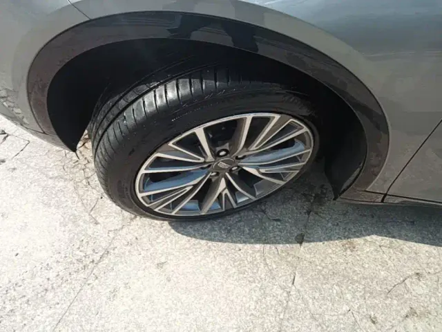 Cadillac GT4 — Фото автомобиля 22