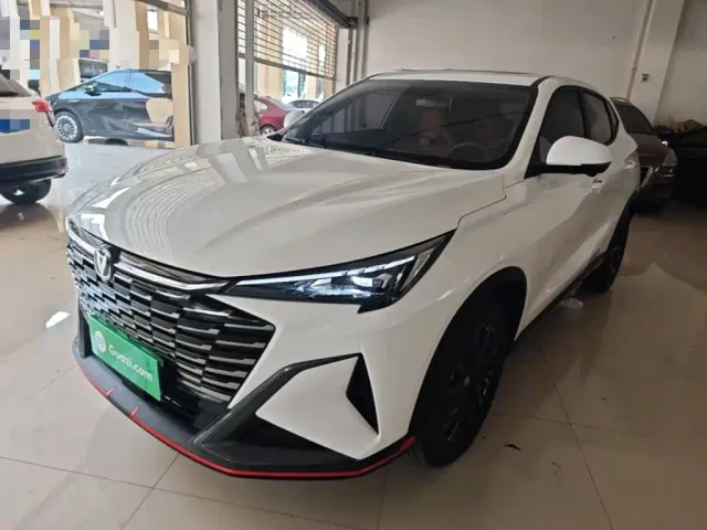 Фотография автомобиля — Changan X5 Plus