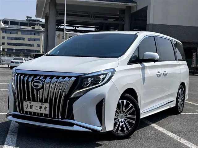Фотография автомобиля — GAC Trumpchi M8