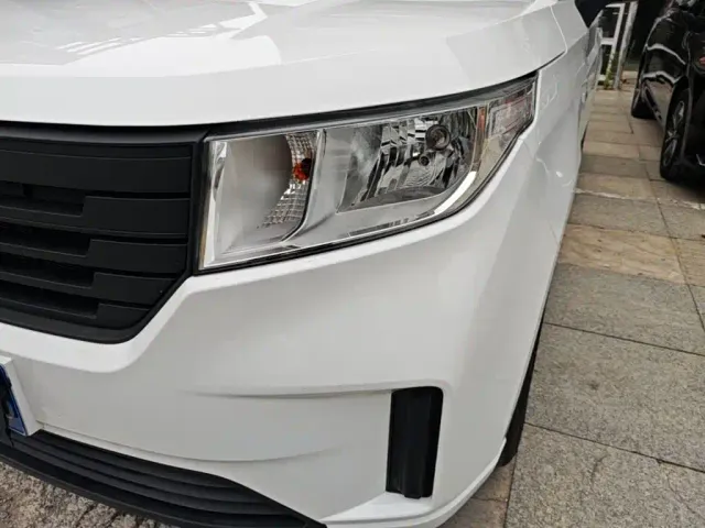 Wuling Hongguang Plus — Фото автомобиля 23
