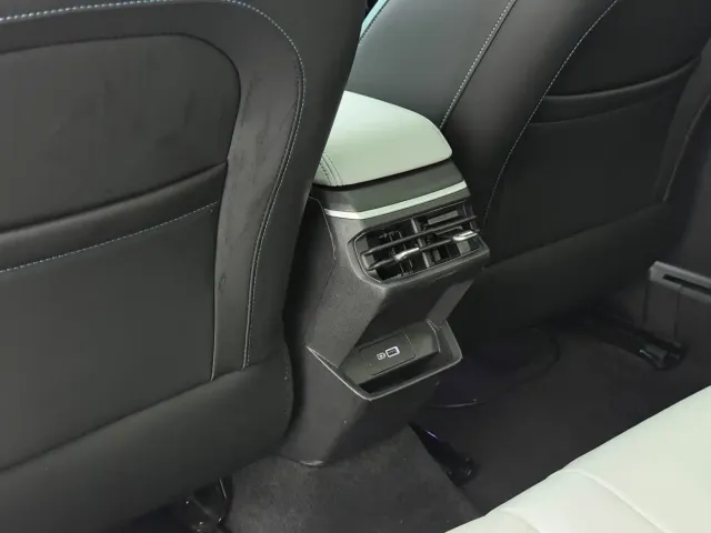 Geely Emgrand — Фото автомобиля 14