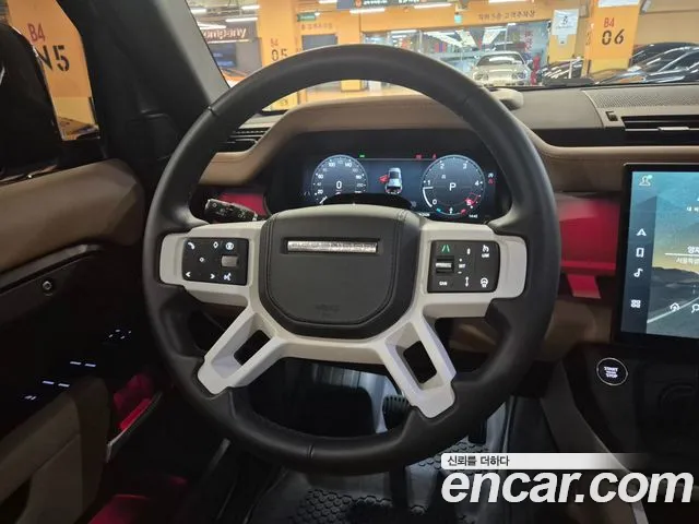 Land Rover Defender — Фото автомобиля 8