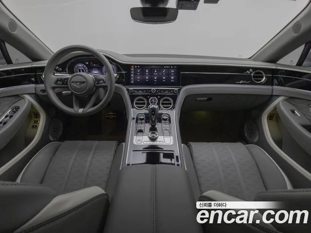 Bentley Continental — Фото автомобиля 6
