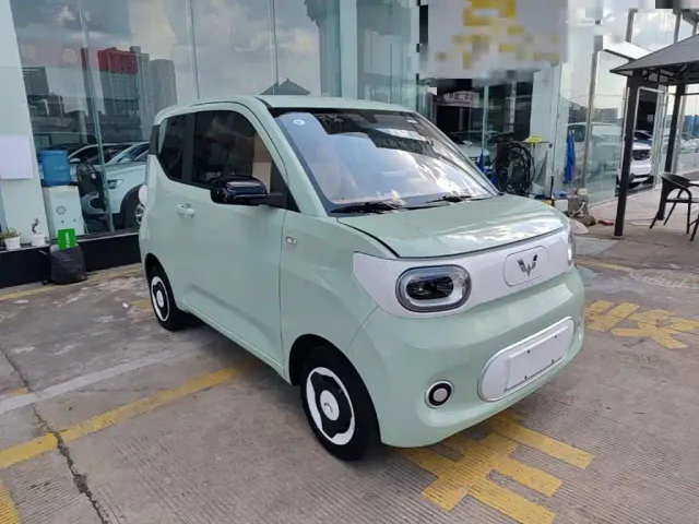 Wuling Hongguang Mini EV — Фото автомобиля 21