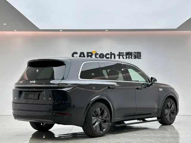 Li Auto L9 — Фото автомобиля 5