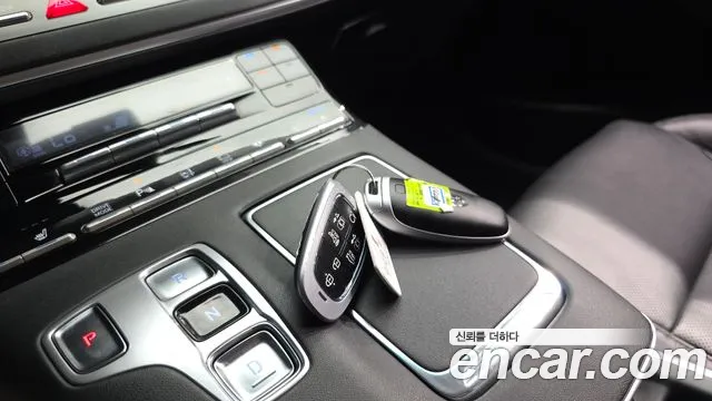 Hyundai Grandeur — Фото автомобиля 28