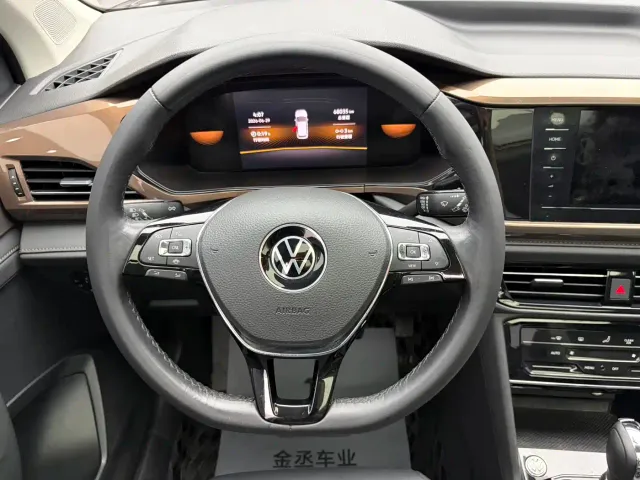 Volkswagen Tharu — Фото автомобиля 11