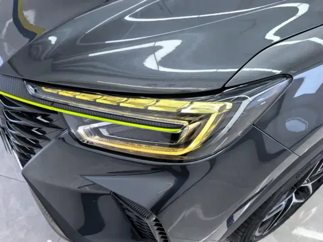 Roewe RX5 — Фото автомобиля 5