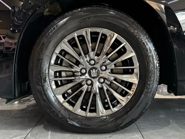 Toyota Vellfire — Фото автомобиля 16