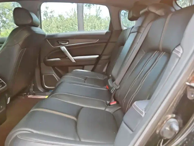 Honda UR-V — Фото автомобиля 16