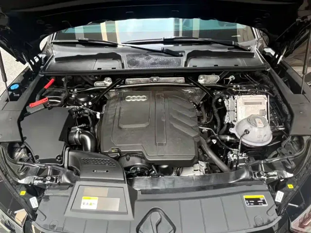 Audi Q5L — Фото автомобиля 7