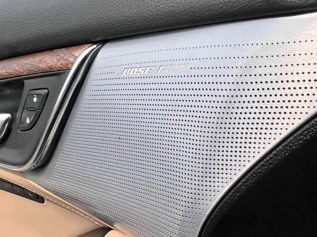Cadillac CT5 — Фото автомобиля 8