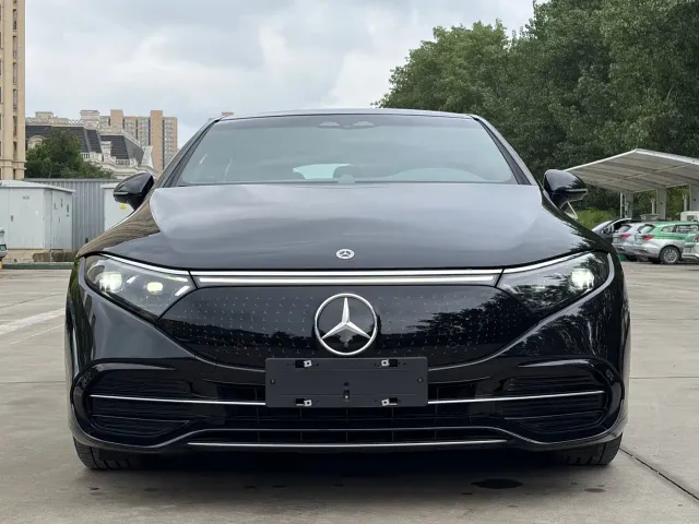 Mercedes-Benz EQS — Фото автомобиля 2