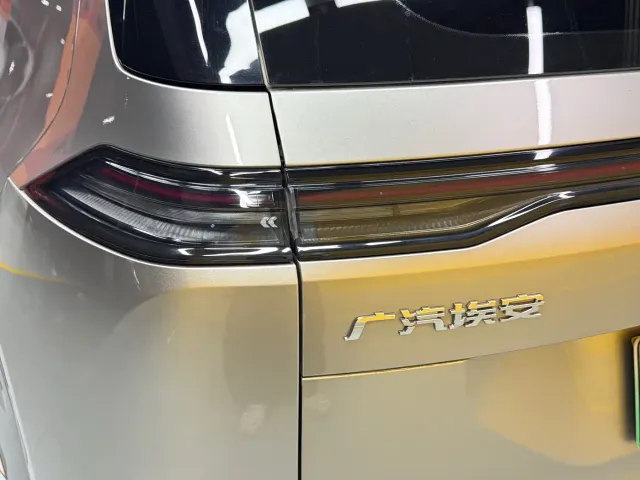 GAC Aion Y — Фото автомобиля 26