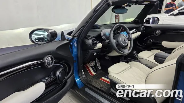 MINI Cooper Convertible — Фото автомобиля 10